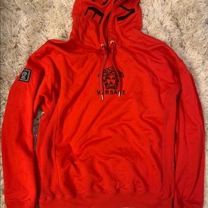 VERSACE EMBROIDERED HOOD LOGO MEDUSA POPOVER HOODY